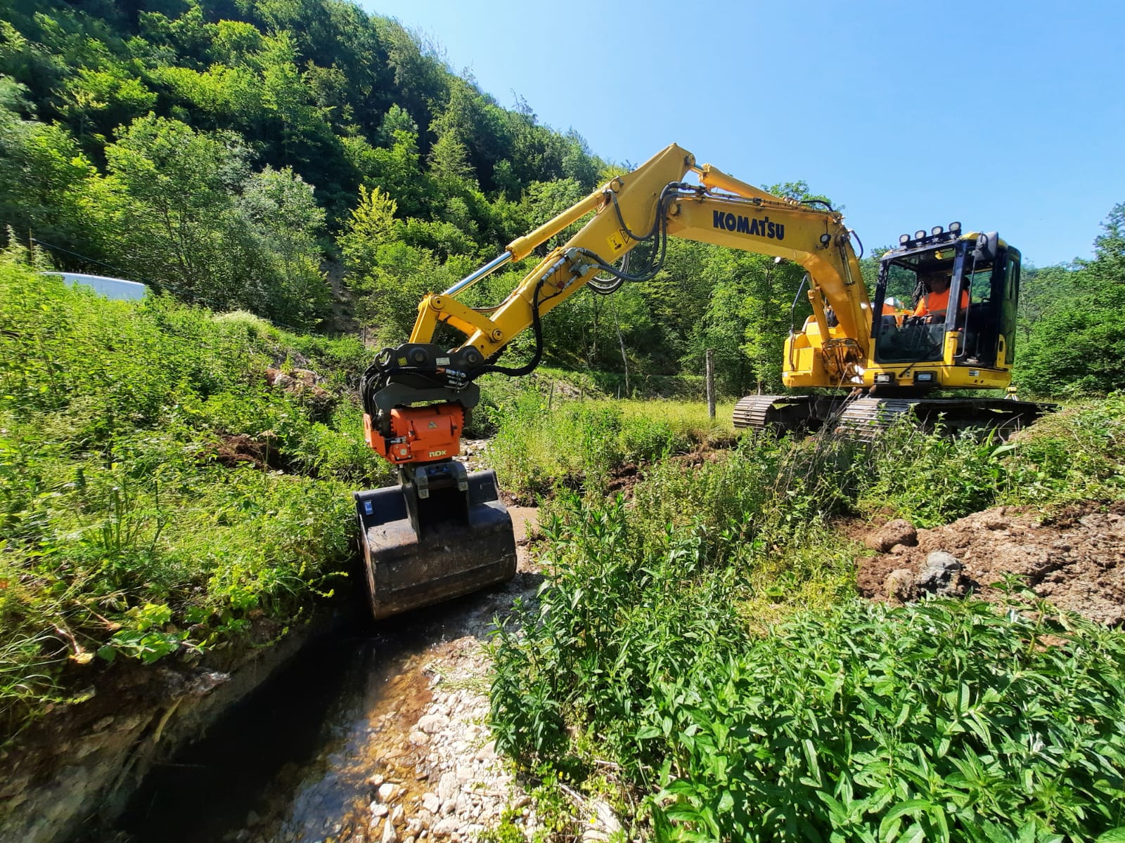 Chantier Pelleteuse Creuser